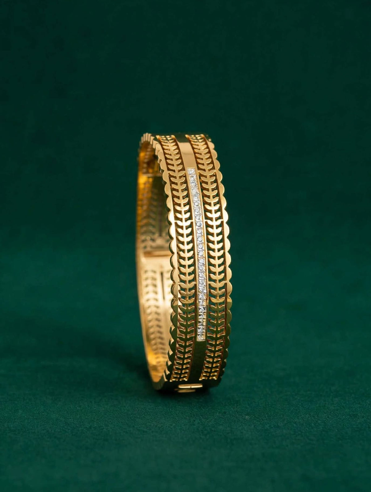 Gold Openable Kara with Zircon Line